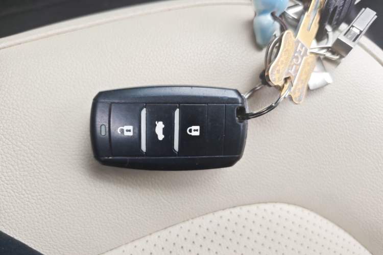 Used CHANGAN Alsvin V7 2016 1.6L Automatic Enjoyment Model China V Standard Vehicle Key