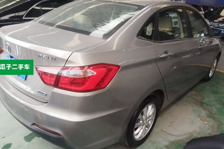 Used CHANGAN Alsvin V7 2016 1.6L Manual Enjoyment Model China V Standard Rear Right 45 Deg