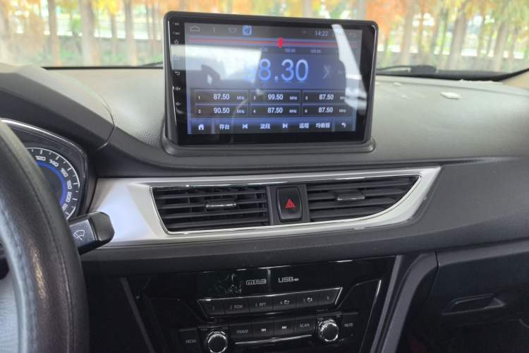 Used CHANGAN Alsvin V7 2016 1.6L Manual LeShang Model China V Standard Audio And AC Panel