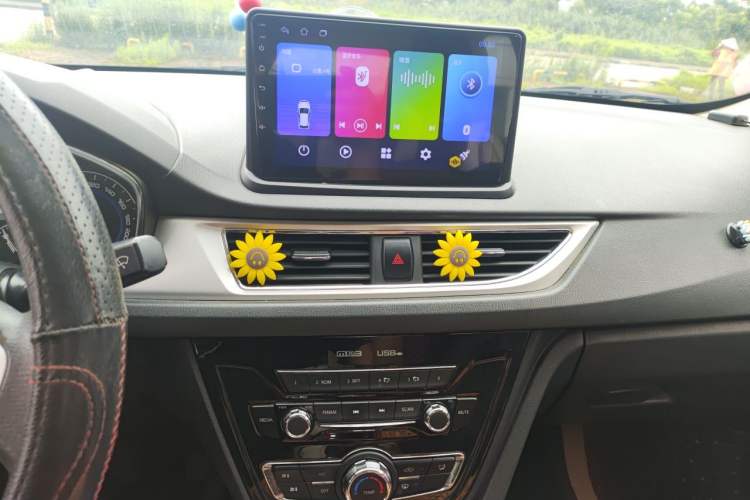 Used CHANGAN Alsvin V7 2016 1.6L Manual LeShang Model China V Standard Audio And AC Panel