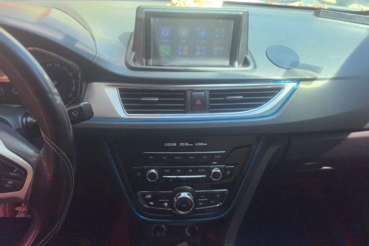 Used CHANGAN Alsvin V7 2016 1.6L Manual Enjoyment Model China V Standard Audio And AC Panel
