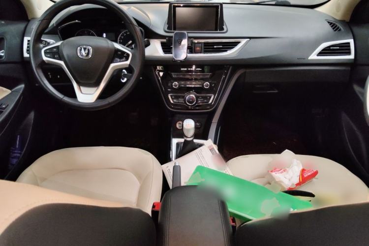 Used CHANGAN Alsvin V7 2016 1.6L Manual Enjoyment Model China V Standard Center Console
