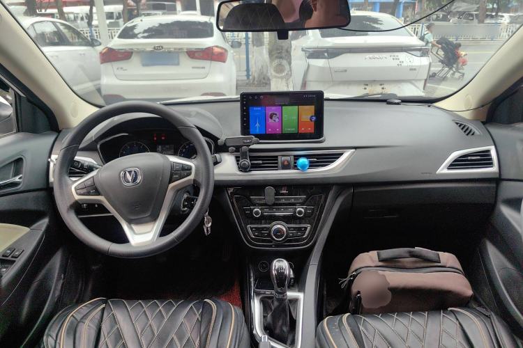 Used CHANGAN Alsvin V7 2016 1.0T Manual - Jingchi New Edition Center Console