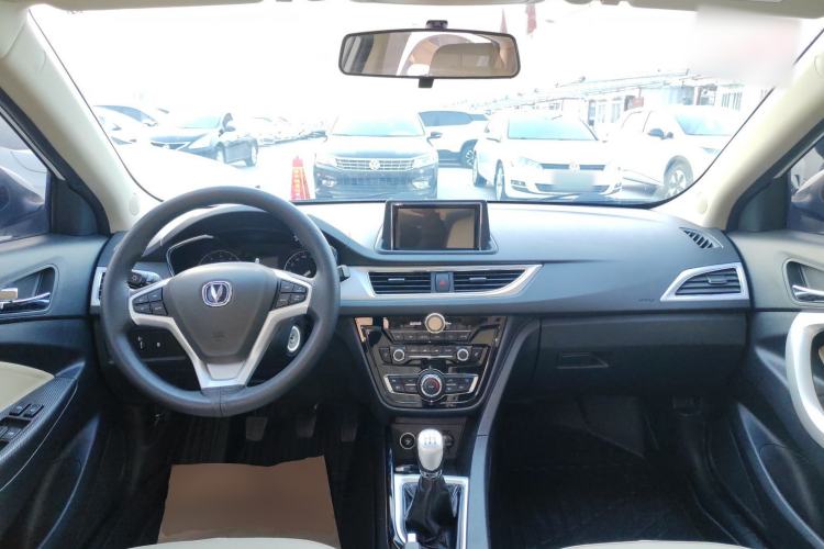 Used CHANGAN Alsvin V7 2016 1.6L Manual Enjoyment Model China V Standard Center Console