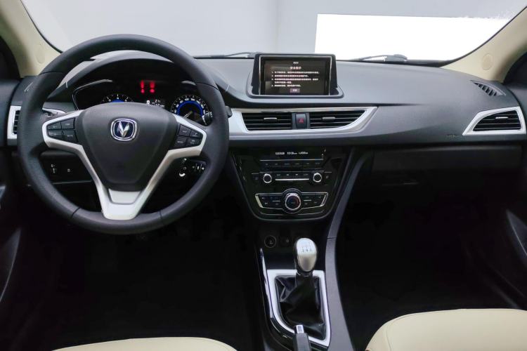 Used CHANGAN Alsvin V7 2016 1.6L Manual Enjoyment Model China V Standard Center Console