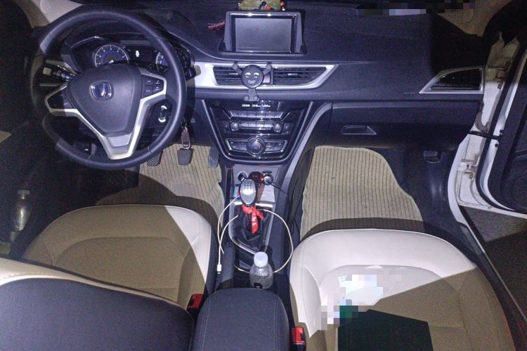 Used CHANGAN Alsvin V7 2016 1.6L Manual Enjoyment Model China V Standard Center Console