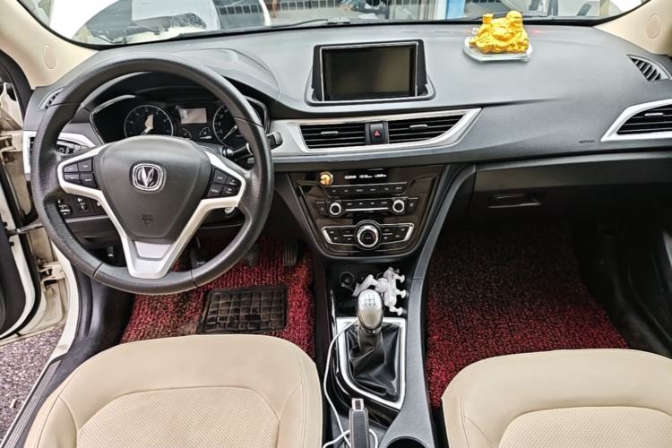 Used CHANGAN Alsvin V7 2016 1.6L Manual Enjoyment Model China V Standard Center Console