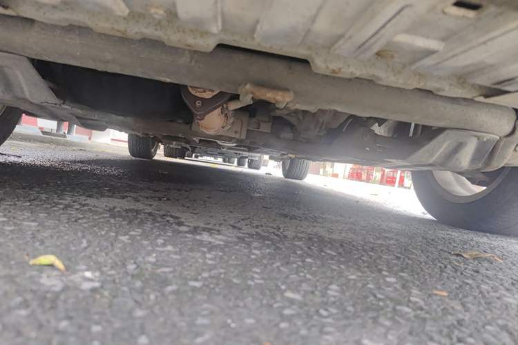 Used CHANGAN Alsvin V7 2016 1.6L Manual LeShang Model China V Standard Chassis Front