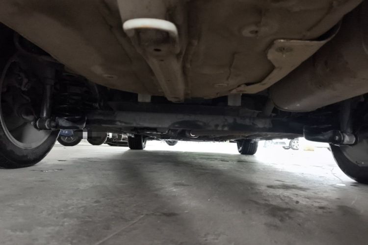 Used CHANGAN Alsvin V7 2016 1.6L Manual LeShang Model China V Standard Chassis Rear