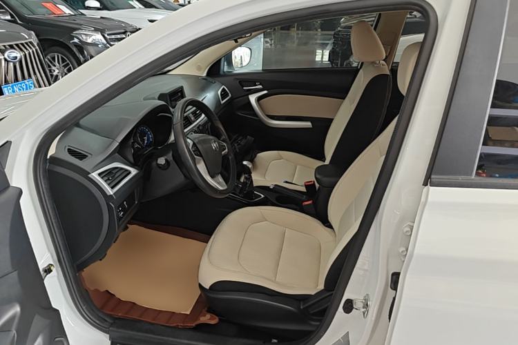 Used CHANGAN Alsvin V7 2016 1.6L Manual LeShang Model China V Standard Driver Seat
