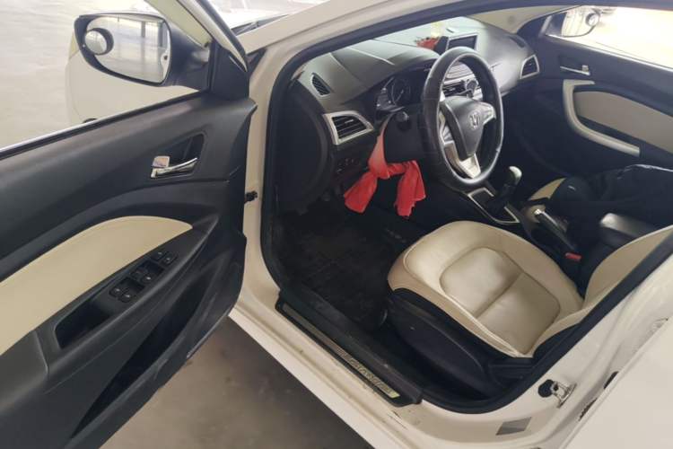 Used CHANGAN Alsvin V7 2016 1.6L Manual Enjoyment Model China V Standard Driver Seat