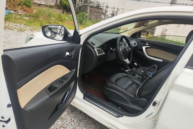 Used CHANGAN Alsvin V7 2016 1.6L Manual Joyride Model China V Standard Driver Seat