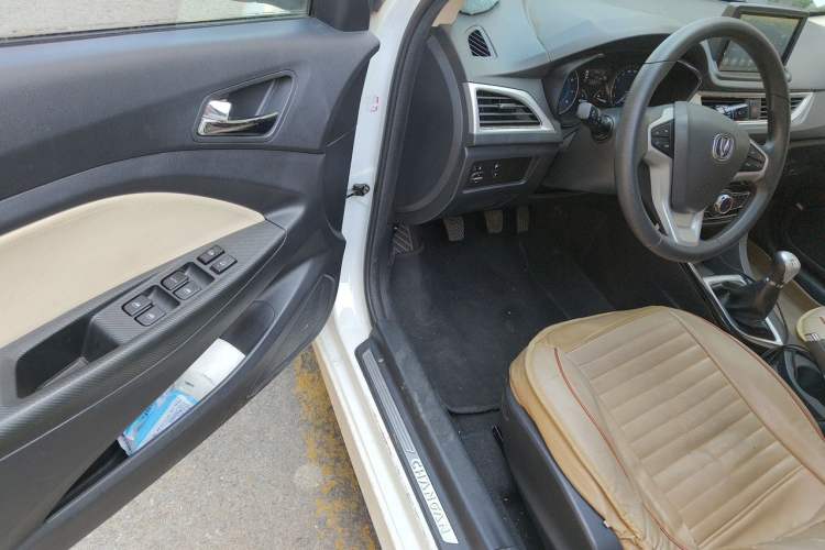 Used CHANGAN Alsvin V7 2016 1.6L Manual LeShang Model China V Standard Driver Seat