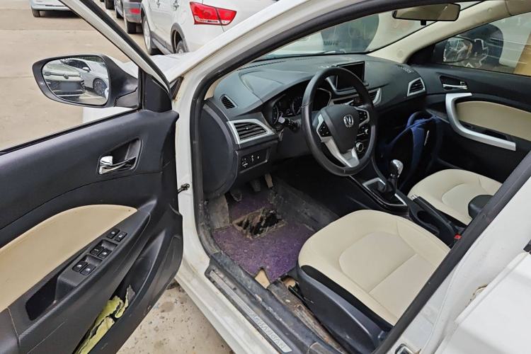 Used CHANGAN Alsvin V7 2016 1.6L Manual Enjoyment Model China V Standard Driver Seat