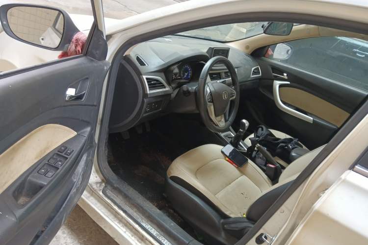 Used CHANGAN Alsvin V7 2016 1.6L Manual Enjoyment Model China V Standard Driver Seat
