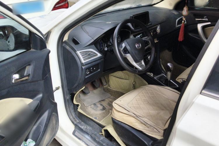 Used CHANGAN Alsvin V7 2016 1.6L Manual Enjoyment Model China V Standard Driver Seat