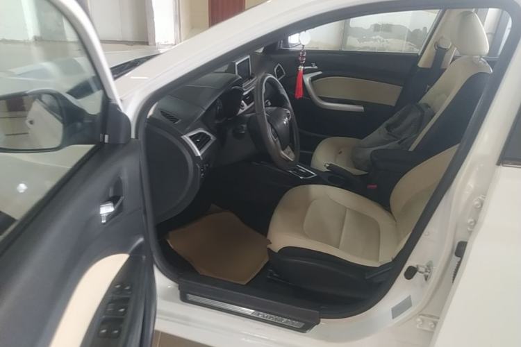 Used CHANGAN Alsvin V7 2016 1.6L Automatic Enjoyment Model China V Standard Driver Seat