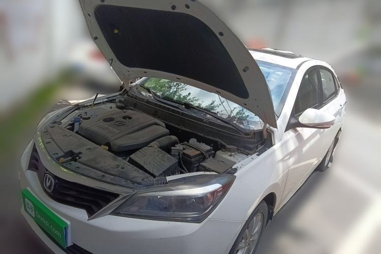 Used CHANGAN Alsvin V7 2016 1.6L Manual Enjoyment Model China IV Standard Guazi used car, China used car export, Used car for sale, Used cars, Cheapest cars for sale
