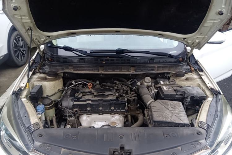 Used CHANGAN Alsvin V7 2016 1.6L Automatic Enjoyment Model China V Standard Engine Bay