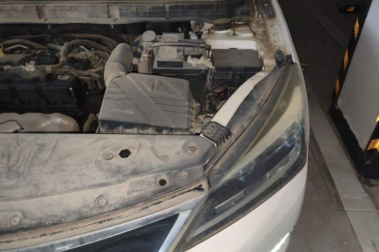 Used CHANGAN Alsvin V7 2016 1.6L Manual LeShang Model China IV Standard Engine Bay Left