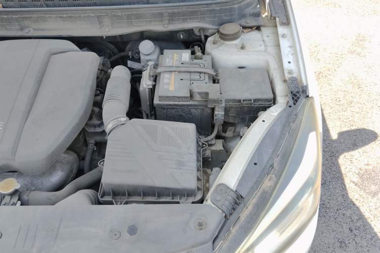 Used CHANGAN Alsvin V7 2016 1.6L Manual Fun Edition China IV Engine Bay Left