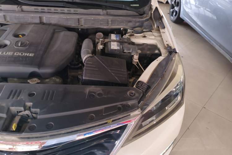Used CHANGAN Alsvin V7 2016 1.6L Manual Enjoyment Model China V Standard Engine Bay Left