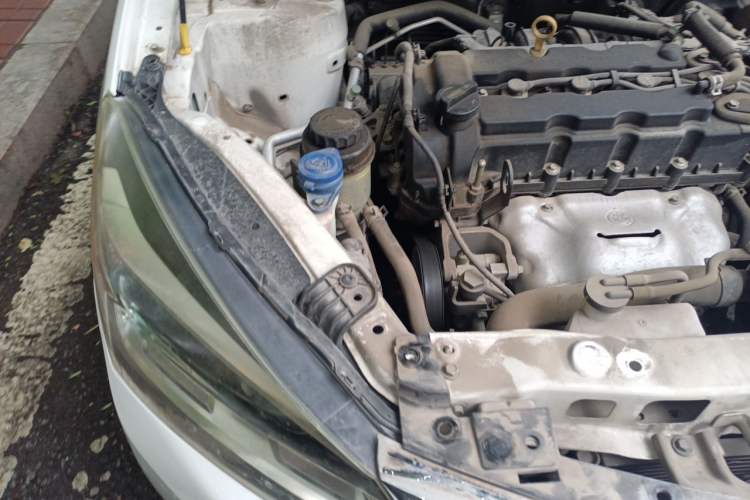 Used CHANGAN Alsvin V7 2016 1.6L Manual LeShang Model China V Standard Engine Bay Right