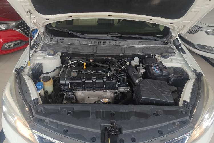 Used CHANGAN Alsvin V7 2016 1.6L Automatic Enjoyment Model China V Standard Engine Bay