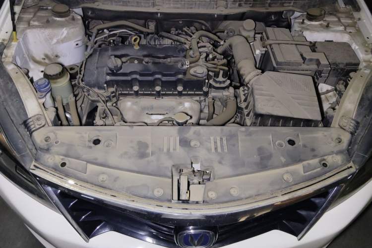 Used CHANGAN Alsvin V7 2016 1.6L Manual LeShang Model China IV Standard Engine Bay