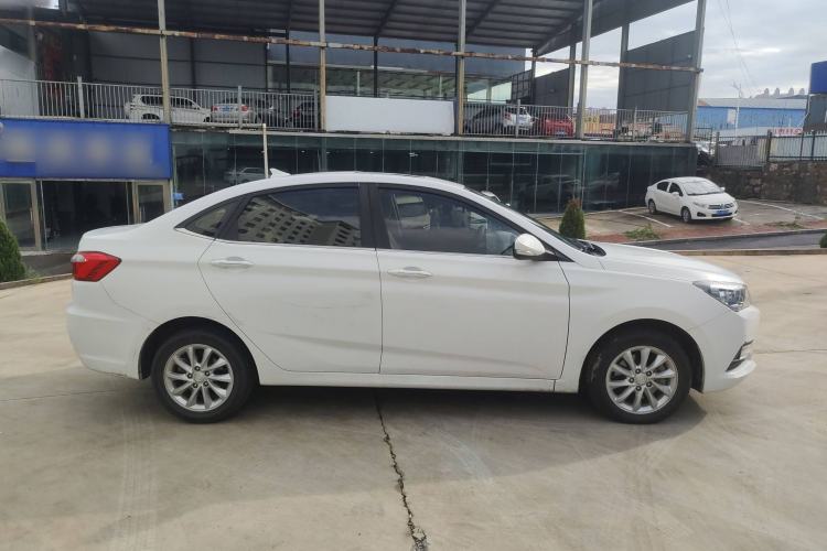 Used CHANGAN Alsvin V7 2016 1.6L Manual Enjoyment Model China V Standard Exterior 2