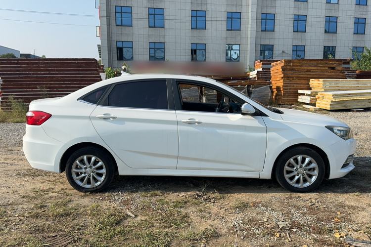 Used CHANGAN Alsvin V7 2016 1.6L Manual Enjoyment Model China V Standard Exterior 2