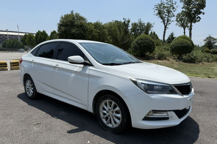 Used CHANGAN Alsvin V7 2016 1.6L Manual Enjoyment Model China V Standard Exterior 2