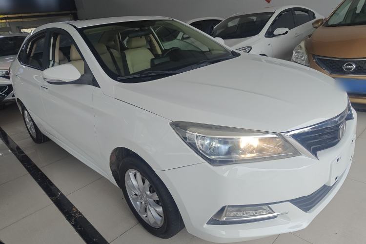 Used CHANGAN Alsvin V7 2016 1.6L Automatic Enjoyment Model China V Standard Front Right 45 Deg