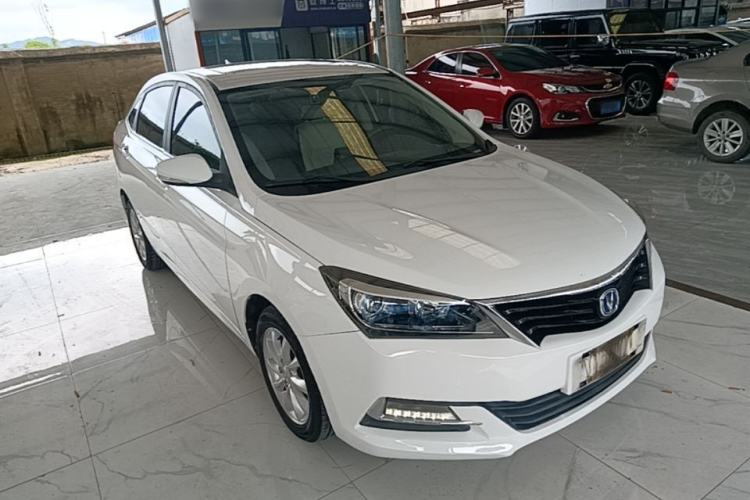 Used CHANGAN Alsvin V7 2016 1.6L Automatic Enjoyment Model China V Standard Front Right 45 Deg