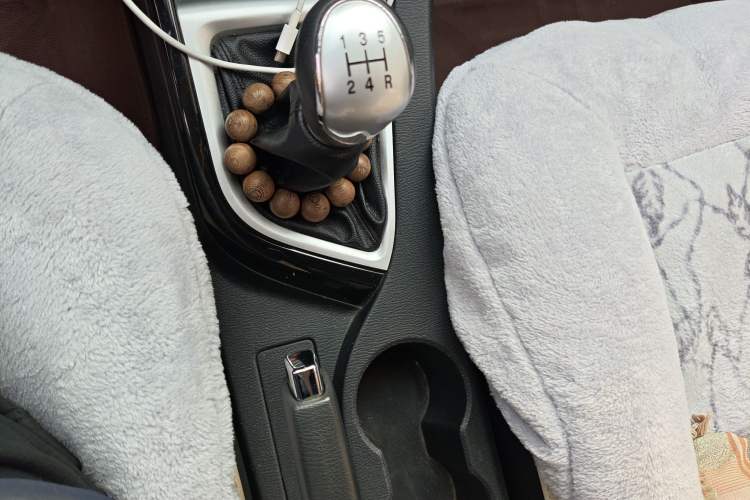 Used CHANGAN Alsvin V7 2016 1.6L Manual Enjoyment Model China IV Standard Gear Lever