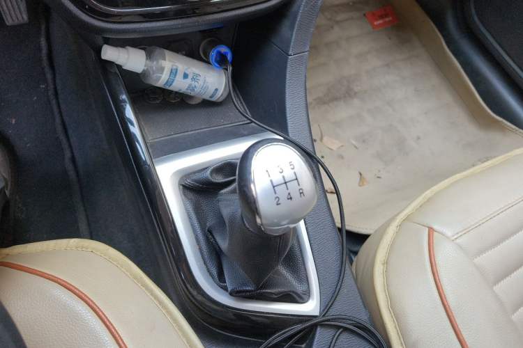 Used CHANGAN Alsvin V7 2016 1.6L Manual LeShang Model China V Standard Gear Lever