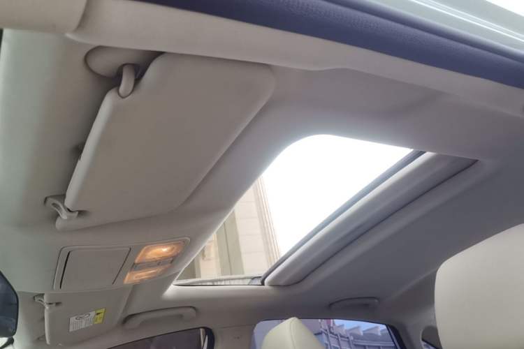 Used CHANGAN Alsvin V7 2016 1.6L Automatic Enjoyment Model China V Standard Headliner