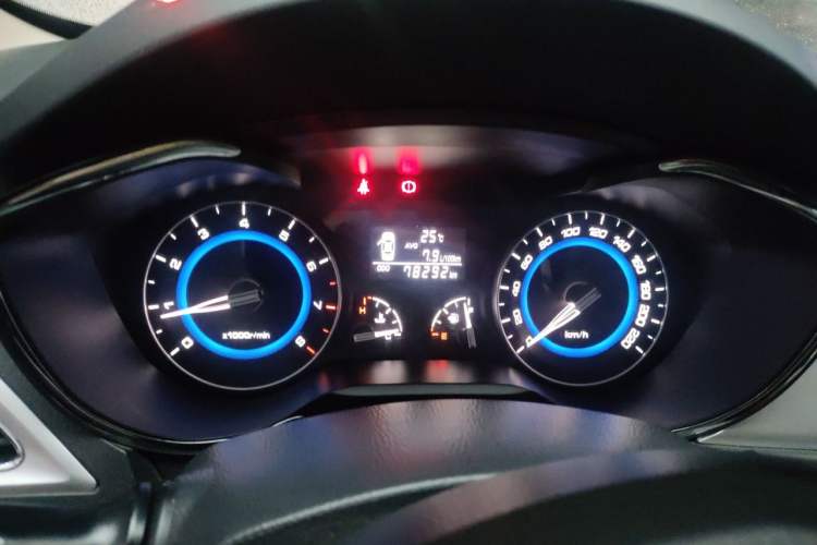 Used CHANGAN Alsvin V7 2016 1.6L Manual Enjoyment Model China V Standard Instrument Cluster