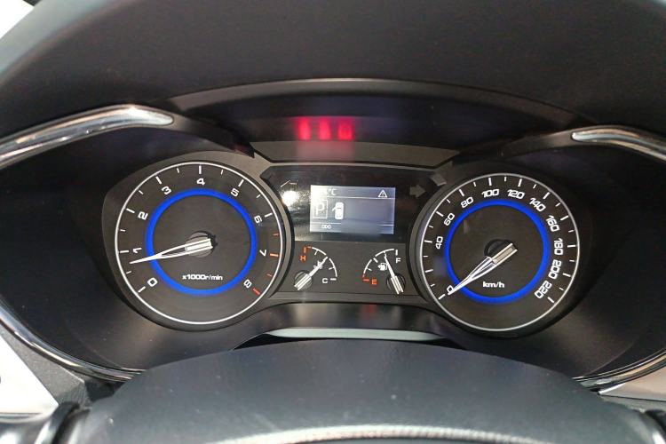 Used CHANGAN Alsvin V7 2016 1.6L Automatic Fun Model China IV Standard Instrument Cluster
