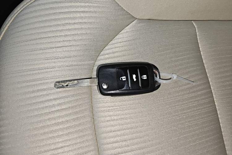 Used CHANGAN Alsvin V7 2016 1.6L Manual LeShang Model China V Standard Interior 1