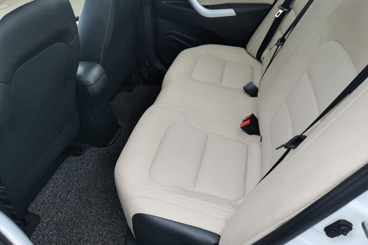 Used CHANGAN Alsvin V7 2016 1.6L Manual Enjoyment Model China V Standard Interior 1