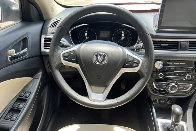Used CHANGAN Alsvin V7 2016 1.6L Automatic Enjoyment Model China V Standard Interior 2