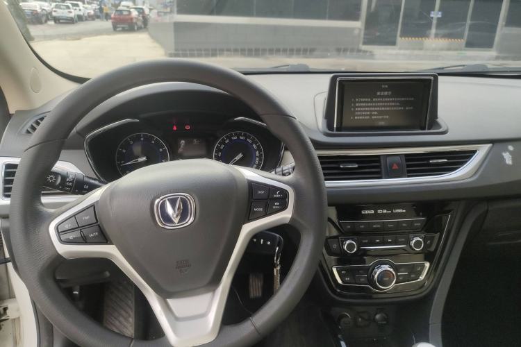 Used CHANGAN Alsvin V7 2016 1.6L Manual Enjoyment Model China V Standard Interior 3