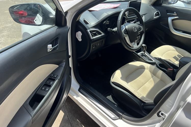 Used CHANGAN Alsvin V7 2016 1.6L Automatic Enjoyment Model China V Standard Interior 5