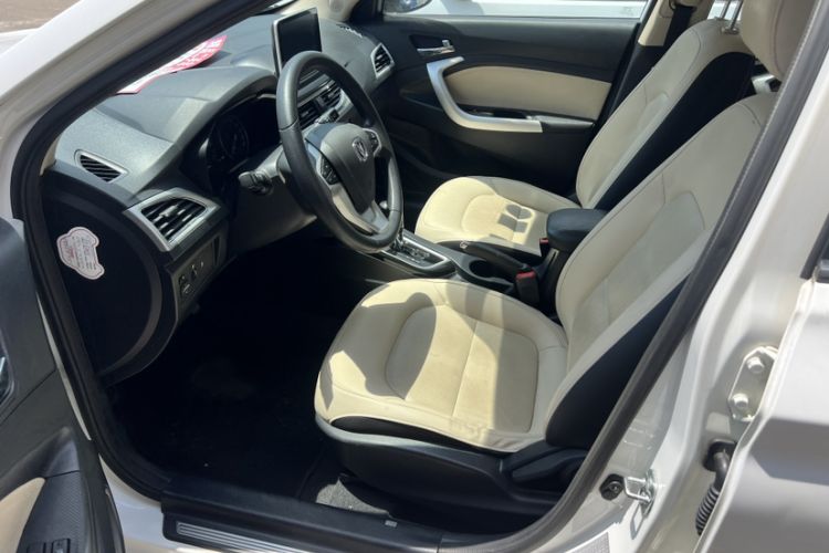 Used CHANGAN Alsvin V7 2016 1.6L Automatic Enjoyment Model China V Standard Interior 6