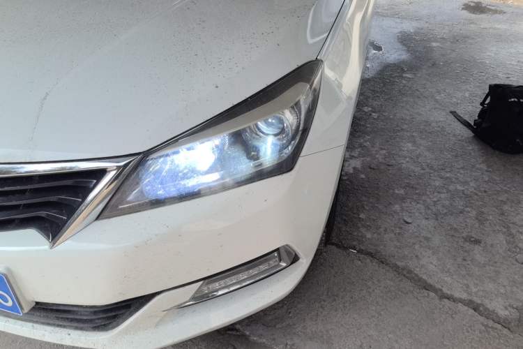 Used CHANGAN Alsvin V7 2016 1.6L Manual LeShang Model China V Standard Left Front Headlight
