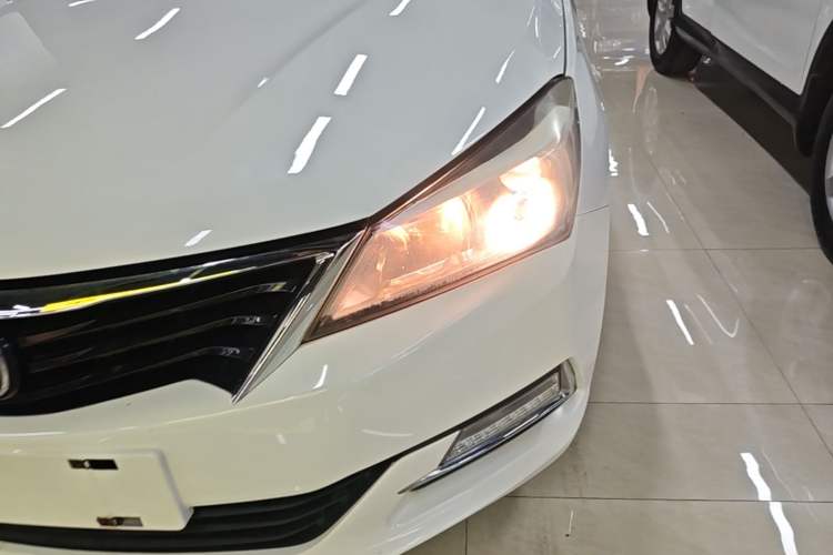 Used CHANGAN Alsvin V7 2016 1.6L Manual Enjoyment Model China V Standard Left Front Headlight