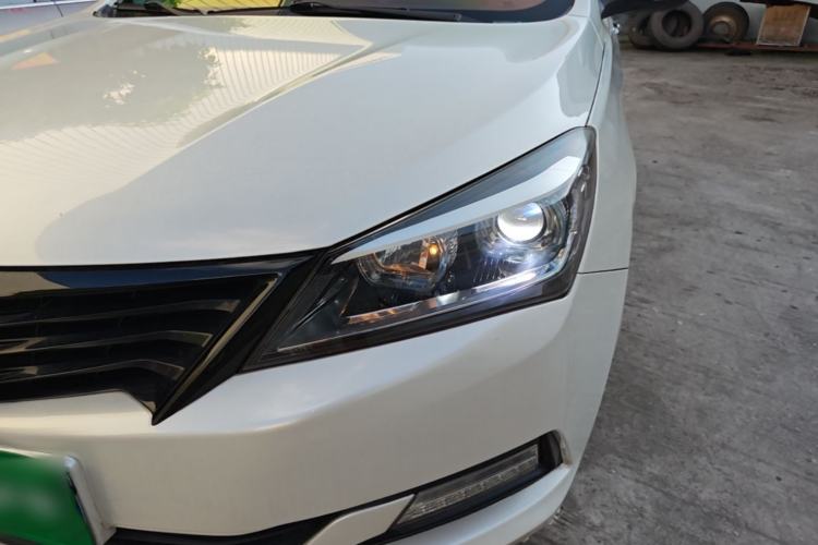 Used CHANGAN Alsvin V7 2016 1.6L Automatic Fun Model China V Standard Left Front Headlight
