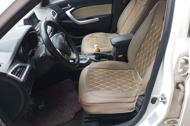 Used CHANGAN Alsvin V7 2016 1.6L Automatic Enjoyment Model China V Standard Left Front Seat
