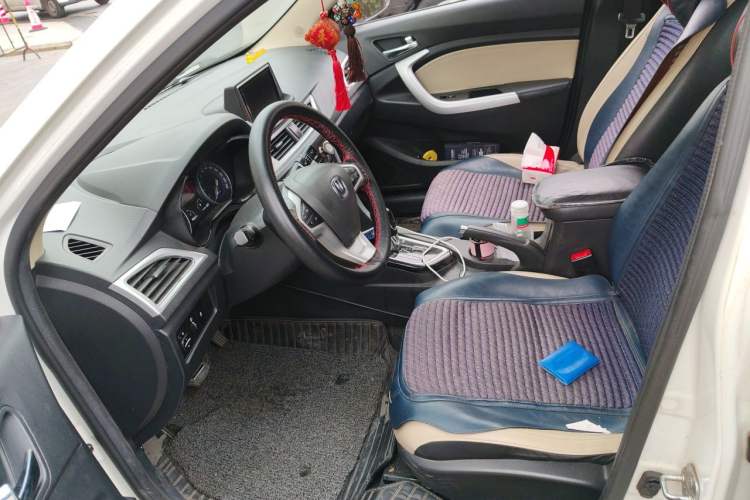 Used CHANGAN Alsvin V7 2016 1.6L Automatic Enjoyment Model China V Standard Left Front Seat